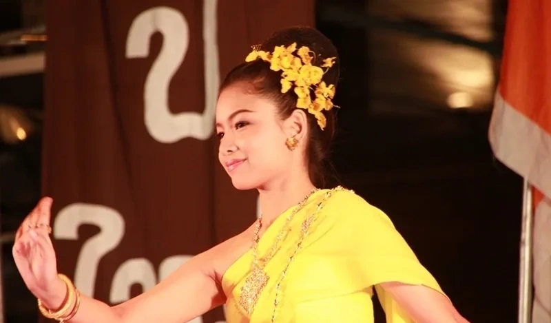 CMLocals Chiang Mai Locals Visa Comparisons travel entertainment event performance